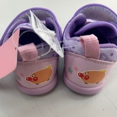 新品未使用アンパンマン　靴　13cm 女の子の画像