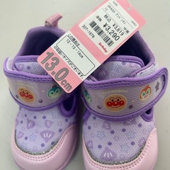 新品未使用アンパンマン　靴　13cm 女の子の画像