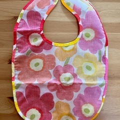 値下げ！【marimekko Unikko】ビブ　お食事用エプロン の画像