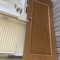 二月末まで　アンティークドア　鍵付き　室内
