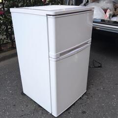 冷蔵庫綺麗な女性ワンオーナーの画像
