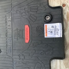 スズキスペーシアギア純正フロアマットの画像