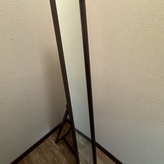 立て置きの姿見