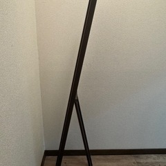 立て置きの姿見の画像