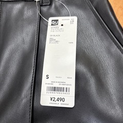 新品
フェイクレザーショートパンツ の画像