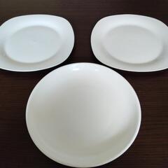 食器3枚