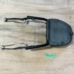 MT-09 エンデュランス　リアキャリア　ベースプレート付き
