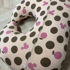 授乳クッション　ミッキーの画像