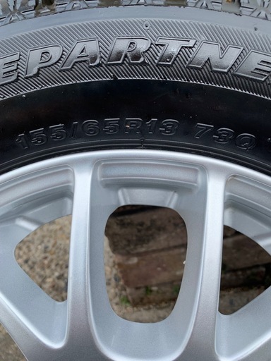 【取引中】再値下げ‼️美品✨ブリヂストンスタッドレスタイヤ　155/65R13