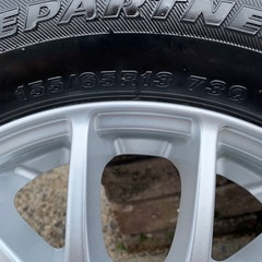 【取引中】再値下げ‼️美品✨ブリヂストンスタッドレスタイヤ　155/65R13の画像