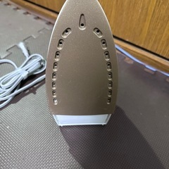 【受付終了】アイロン　動作確認済みの画像