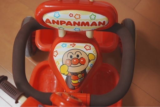 アンパンマンおしゃべり三輪車