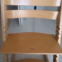ストッケ風椅子　　STOKKEの画像