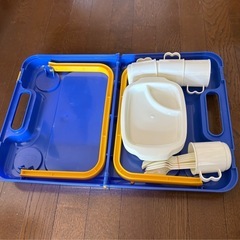 プラスチックの食器