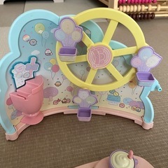 すみっコぐらし　かんらんしゃのあるまわるメリーゴーランドゆうえんち⭐︎の画像