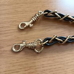 ショルダーバッグのチェーンの画像