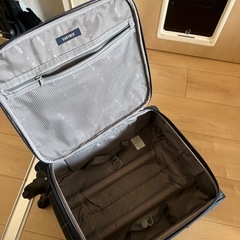 キャリーケース