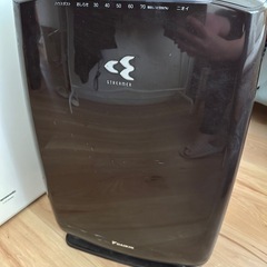 ダイキン　
加湿器付き空気清浄機 