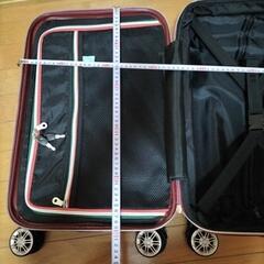 中古品 拡張機能付スーツケース キャリーケース ワインレッド の画像