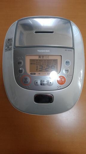 炊飯器（東芝RC-10VRD）