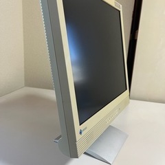 ナナオ(EIZO)17インチ　FlexScan L565 の画像
