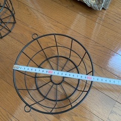 ワイヤーバスケット　丸型　2段の画像