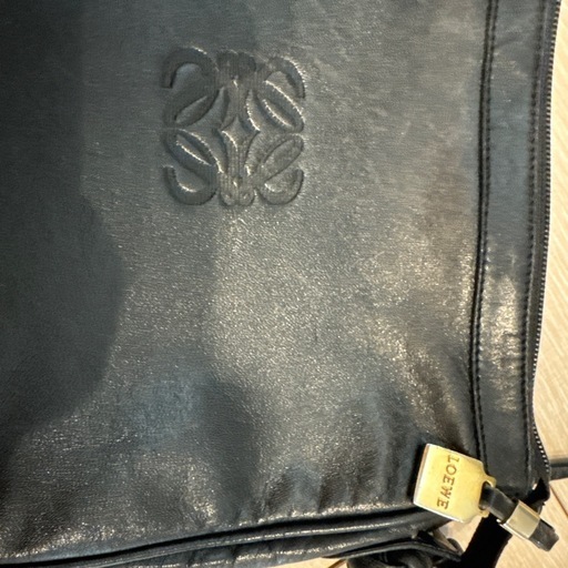 LOEWE ロエベ 黒 レザー ショルダーバッグ
