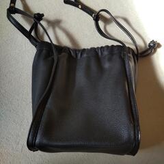 ショルダーバッグ