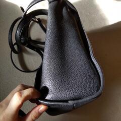 ショルダーバッグの画像