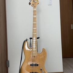 ベース　アトリエZ