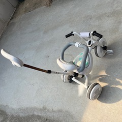 ミッキー三輪車の画像