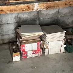 タイル(床用)の画像