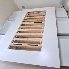 IKEA NORDLI ベッドフレーム クイーンサイズの画像