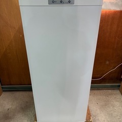 (受け渡し予定者あり)三菱 家庭用 冷凍庫 フリーザー 121L...