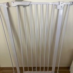 アイリスプラザ　ペットゲート高さ112cm 横75〜85cm