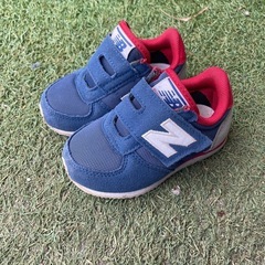 ニューバランス13センチ