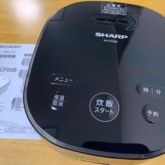 【取引完了
】シャープ炊飯器　3合炊き・2022製中古