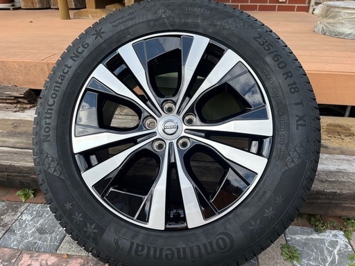 ボルボXC-60 スタッドレスタイヤ　コンプリートセット