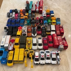 トミカまとめ売り約60台