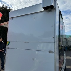 キッチンカーの画像