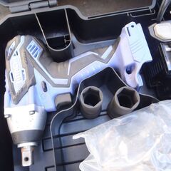 日立　ハイコーキ　インパクトレンチセット　車のホイール脱着などに　の画像