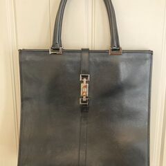 GUCCI　グッチ　黒　革　トートバッグ　A4可　ジャッキー　
