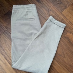 ZARA メンズ ベージュ スラックス ゴムドローコード付き
