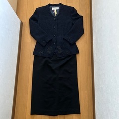 クリーニング済セットアップスーツ