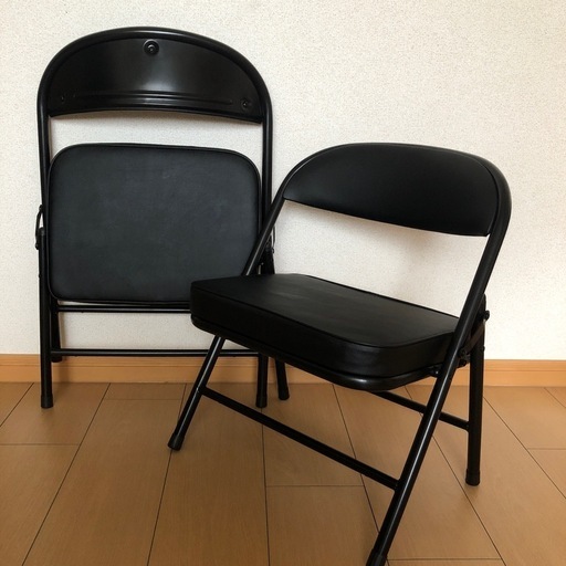 お取引き中です沢山お問い合わせありがとうございます、返信出来ずすみません
