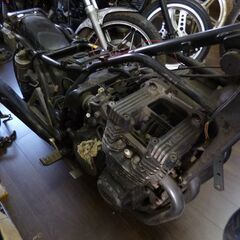 ヤマハ　XJ750D 書付フレーム　エンジンと足回りおまけの画像