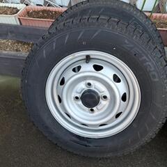 軽トラック用スタッドレスタイヤ　145R12C　