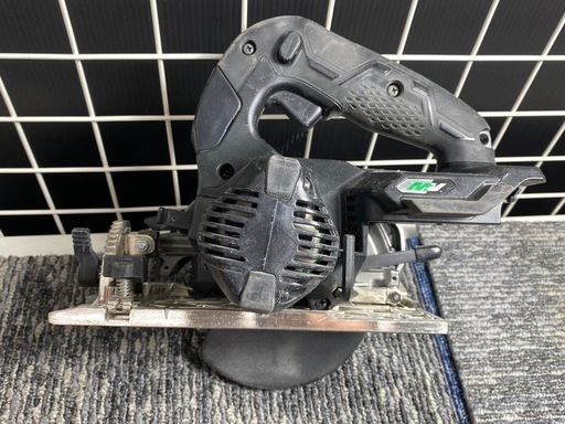 【中古】 【動作OK】 【店頭引取限定】HiKOKI（ハイコーキ）125mm
コードレス丸ノコ C3605DA(SK) 16,500円