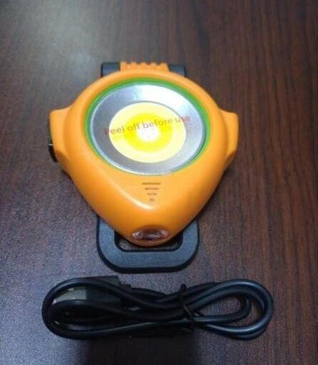 【新品未使用】アウトドア、旅行、屋外照明吊り下げ可能なポータブルキャンプライト