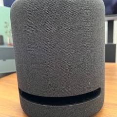 Amazon echo studio の画像